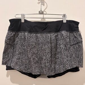Lululemon final lap skort